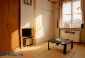 La Vista Hotel Tsugaike - Stay on the Slopes - Image 3