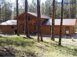 Comanche Lodge - Image 1