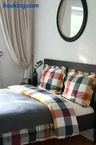 Teika No 2 Apartment-Retro on Brivibas street-free Parking - Image 1
