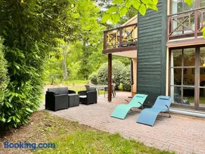 Villa avec terrasse, piscine chauffée et barbecue - Image 2