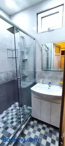 G&L APARTMENTS - Image 3