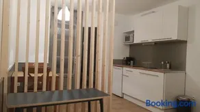 10 Rue du Bourg Neuf - Image 2