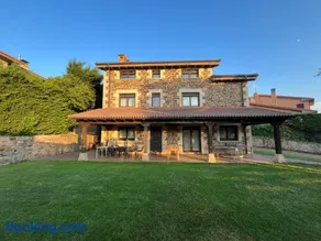 Fantastica casa totalmente attrezzata con terrazza, griglia e giardino | Vista sul giardino | Ammette animali domestici - Image 3