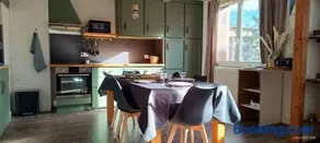 Spacious 3 bedrooms apartment - Image 3