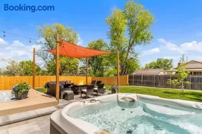 Spacious Denver Retreat w Hot Tub & Game Room - Image 2