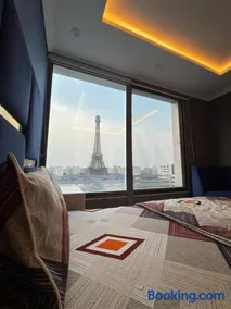 Maison Eleve Residency - Image 1