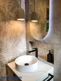 The Pool House Carrara - Image 5