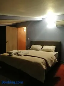 Fella Chalkida - Image 3