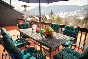 Hunter Haven - Luxury Cabin Near Mountain Ski Resort - Image 3