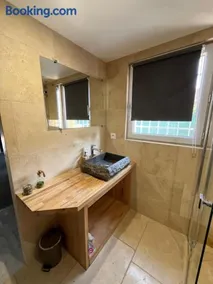 Très jolie chambre avec piscine - Image 3