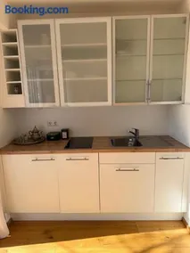 Cozy StudioApartment with Graden in Graz Free Parking - Image 2
