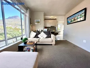 Breathtaking Table Mountain View Apartment in the Heart of Gardens - Image 2