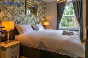 Red Lion Inn Wybunbury - Image 1