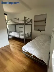 Maison calme et ombragée, idéalement située - Image 4