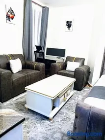 Sahel Executive Studio apartment with separate kitchen and bathroom in another section from the main room for cheap accommodation in Elgon View near Eldoret sports club,Rapha Hospital, Naivas supermarket, rupha mall, and Eldoret International Airport - Image 4
