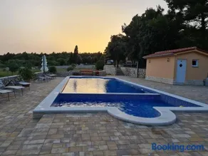 Kandarola Resort - Image 3