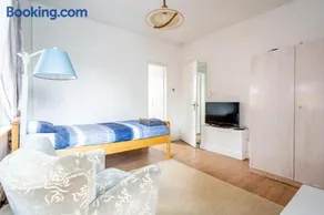 Private Apartment - Image 1