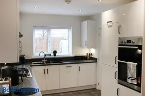 4-Bedroom New Build Detached Home - VAT Included - Drive Parking - Image 1