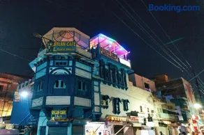 Dylan Cafe And Guest House - Image 1