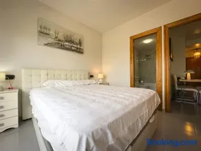 Front Line Apartment - Image 3