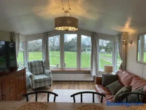 Stunning farm retreat - Image 5
