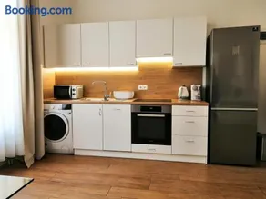 Luxury Design City centre Apartment - Image 4