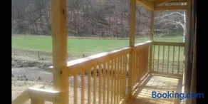 Tranquil Waters Cabin - Image 3