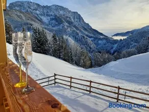 Cottage Osojnik - Alpine escape with Wellness - Image 1