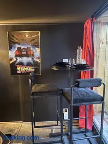 La Loge Votre studio cinéma en bord de rance - Image 4