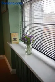 The Alma Taverns Boutique Suites - Room 4 - Hopewell - Image 3