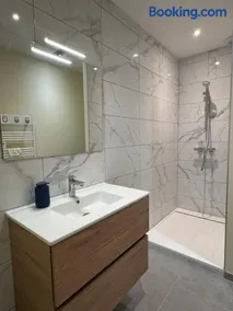 La chambre des amis - Image 2