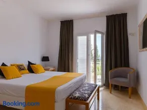 Luxury White Castle Ibiza - Image 4