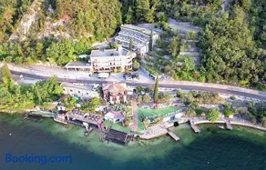 Surf Hotel Pier - Montagnoli Group - Image 2