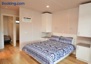 Torrumbarry Weir Holiday Park - Image 1