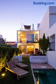 Casa do Côvo - piscina, vista de oceano, casa nova - Image 1