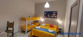 Debora Holiday House - Image 2