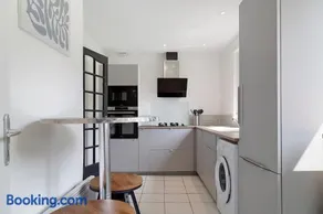 Casa vacacional totalmente equipada con jardín, terraza y barbacoa | Vistas al jardín | Perfecta para el trabajo en remoto - Image 3