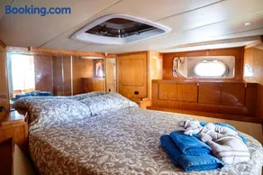 BALI house boat - Image 1
