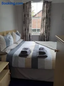 Alexandra Lodge Guest House - Image 4