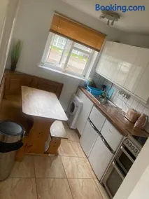 Amazing Holiday Home with Pool, Clubhouse, Arcade, Bar, Cafe and Entertainment onsite - Image 2