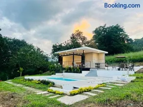 Villa tipo Suite, Privada en Villeta - Image 5