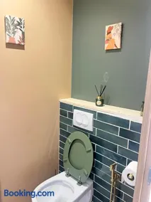 Le Boudoir de Margot - Image 2