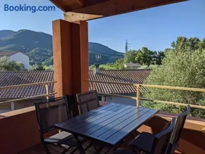 Maisonnette dans domaine avec piscine à Nyons, pays des olives - Image 3