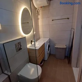 Central Modern Living Apartment 1 - Image 3