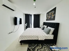 The Traveler's Choice - Unit 605 One Pontefino Tower - Image 3