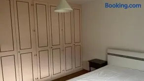 Bel appartement lumineux Monthey Gare deux pièces & cuisine séparée - Image 2