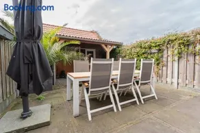 4-persoons woning in Yerseke bij strand & speeltuin - Image 2