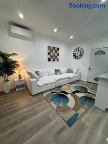 Luxury Mini House - Image 5
