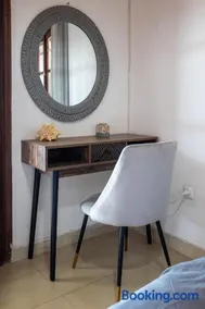 Seaside Retreat for Families and Pets - Image 4