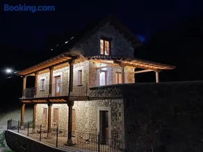 Los Toriles - Image 1